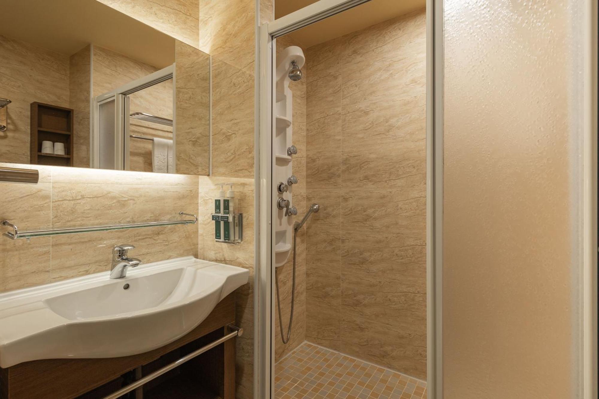 Kindness Hotel - Sandou II Kaohsiung Room photo